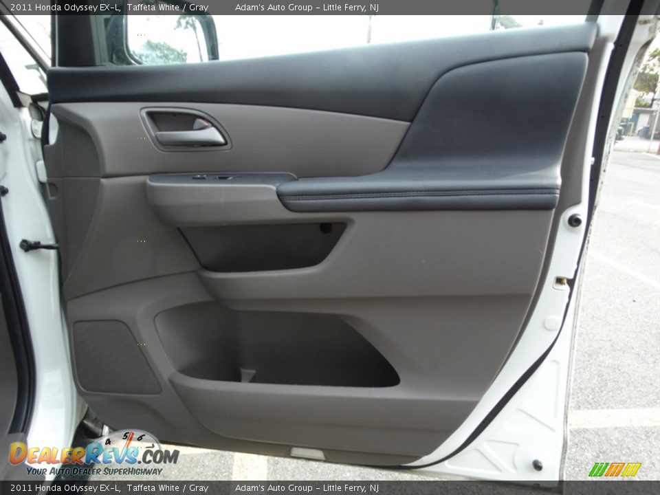 2011 Honda Odyssey EX-L Taffeta White / Gray Photo #28