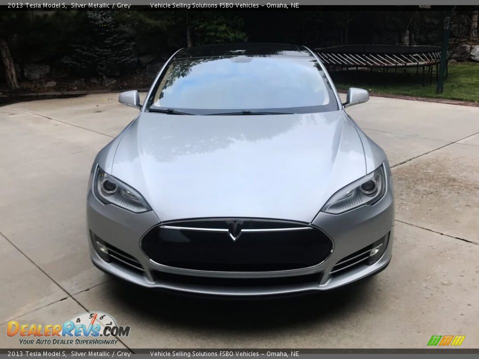 2013 Tesla Model S Silver Metallic / Grey Photo #18