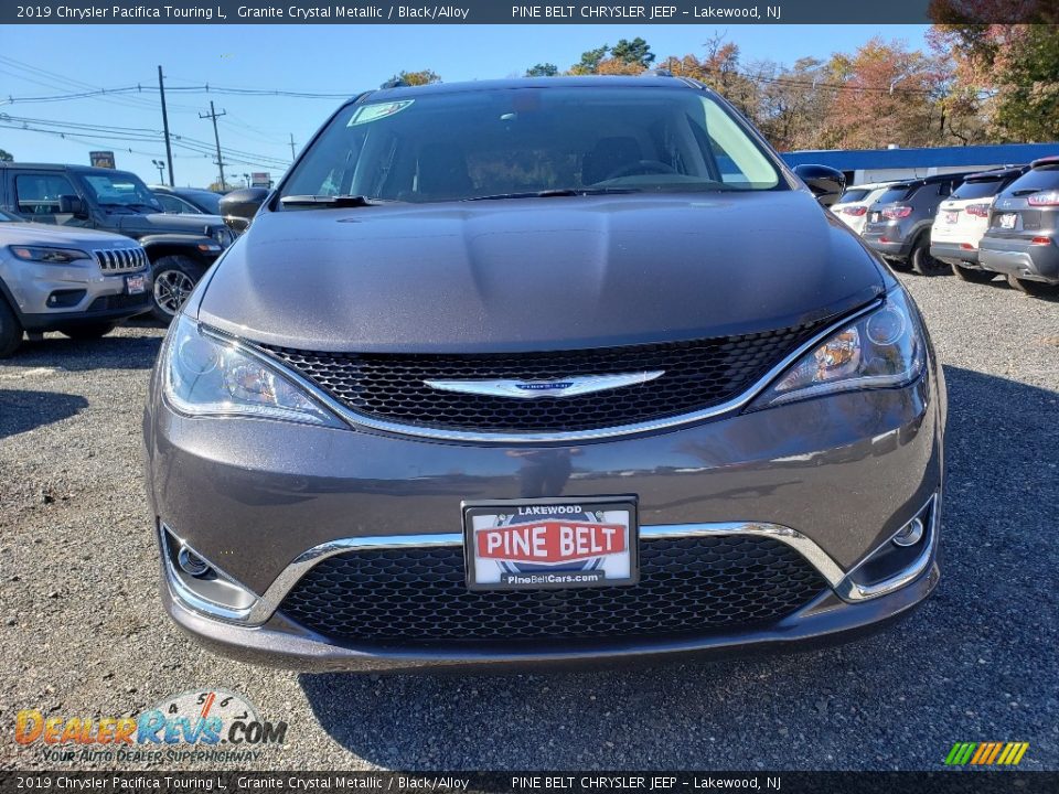 2019 Chrysler Pacifica Touring L Granite Crystal Metallic / Black/Alloy Photo #2