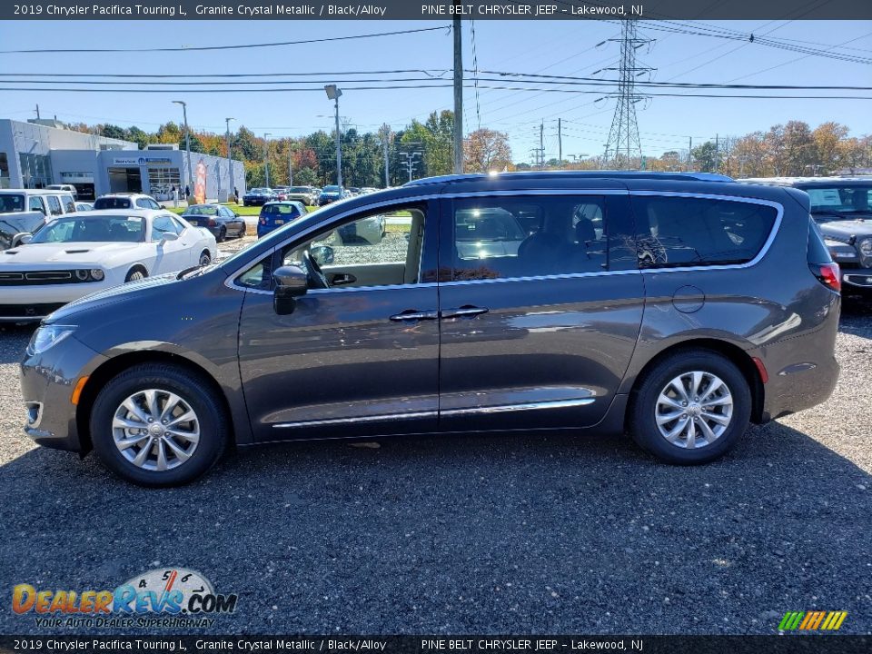 2019 Chrysler Pacifica Touring L Granite Crystal Metallic / Black/Alloy Photo #3