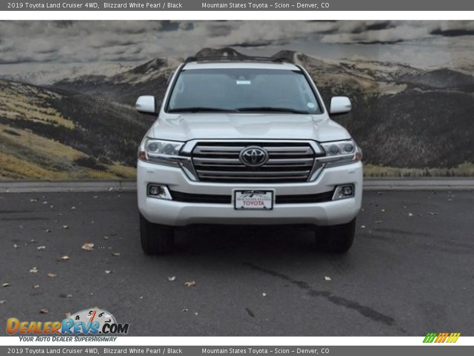 2019 Toyota Land Cruiser 4WD Blizzard White Pearl / Black Photo #2