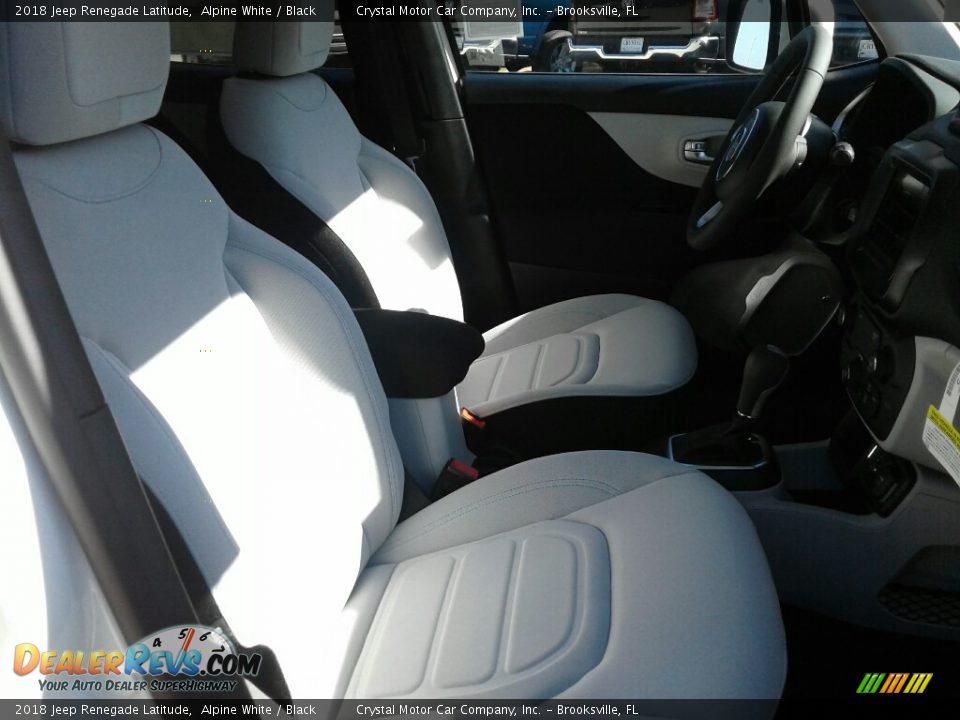 2018 Jeep Renegade Latitude Alpine White / Black Photo #12