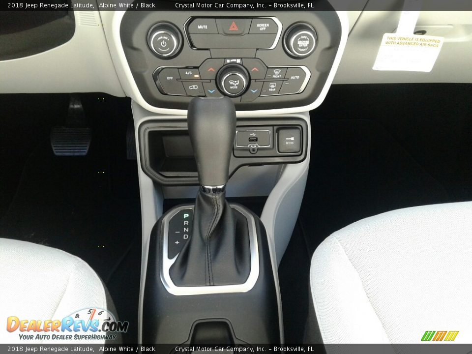 2018 Jeep Renegade Latitude Alpine White / Black Photo #16