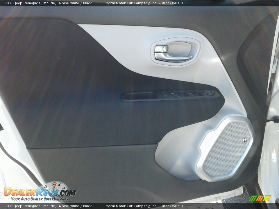 2018 Jeep Renegade Latitude Alpine White / Black Photo #17