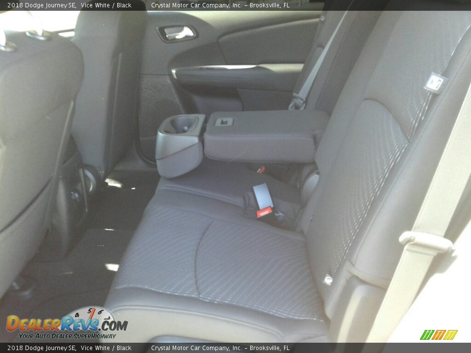 2018 Dodge Journey SE Vice White / Black Photo #10