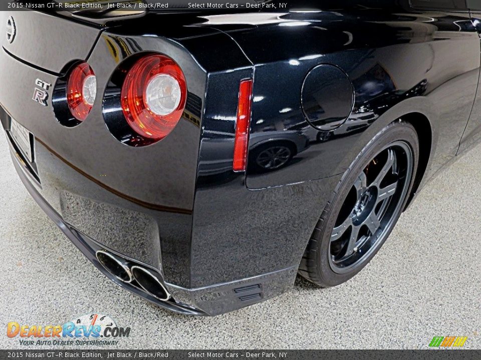 2015 Nissan GT-R Black Edition Jet Black / Black/Red Photo #7