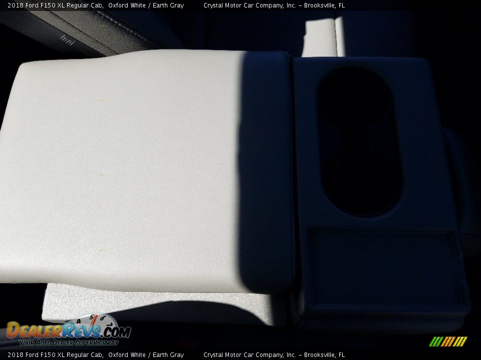 2018 Ford F150 XL Regular Cab Oxford White / Earth Gray Photo #17