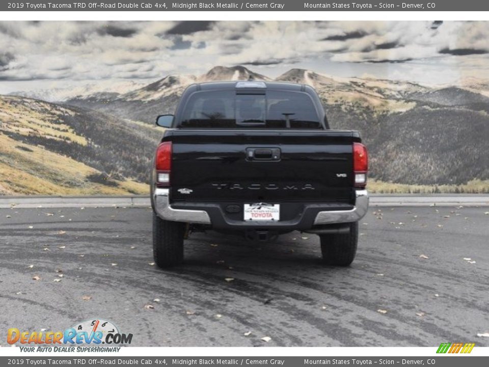 2019 Toyota Tacoma TRD Off-Road Double Cab 4x4 Midnight Black Metallic / Cement Gray Photo #4