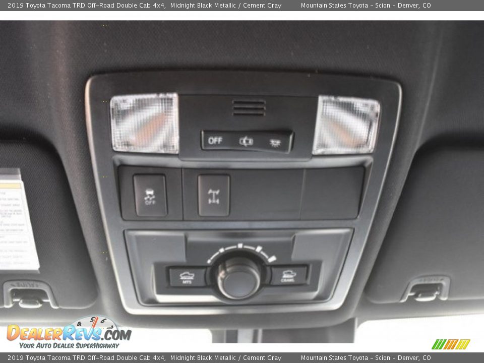 2019 Toyota Tacoma TRD Off-Road Double Cab 4x4 Midnight Black Metallic / Cement Gray Photo #9