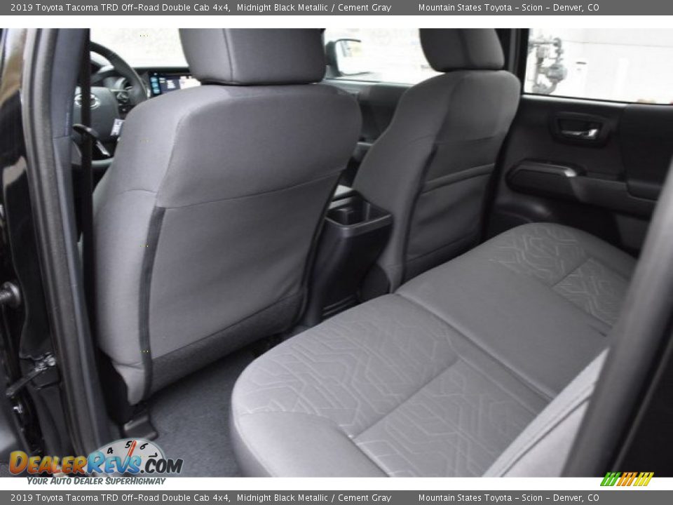 2019 Toyota Tacoma TRD Off-Road Double Cab 4x4 Midnight Black Metallic / Cement Gray Photo #14
