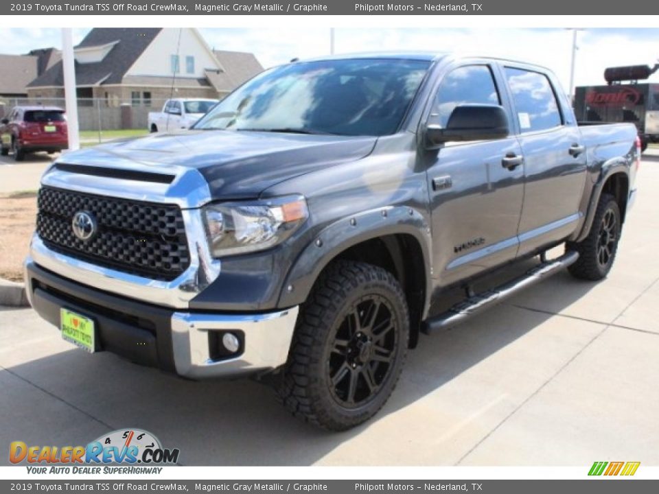 2019 Toyota Tundra TSS Off Road CrewMax Magnetic Gray Metallic / Graphite Photo #3