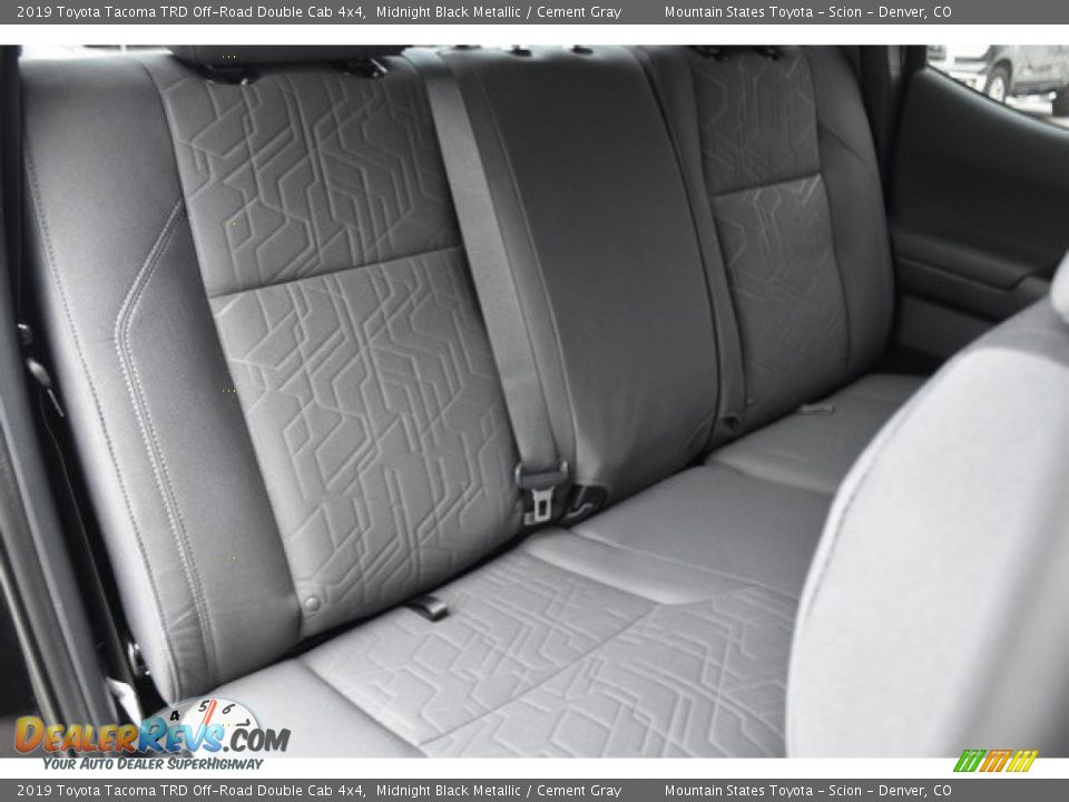 2019 Toyota Tacoma TRD Off-Road Double Cab 4x4 Midnight Black Metallic / Cement Gray Photo #19