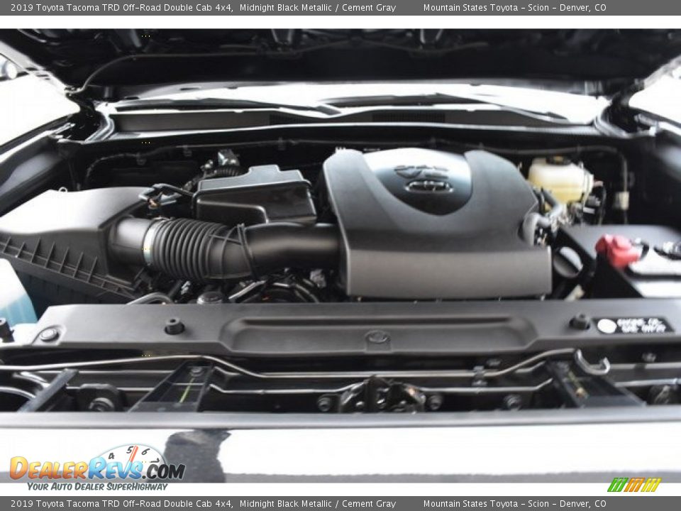 2019 Toyota Tacoma TRD Off-Road Double Cab 4x4 Midnight Black Metallic / Cement Gray Photo #31