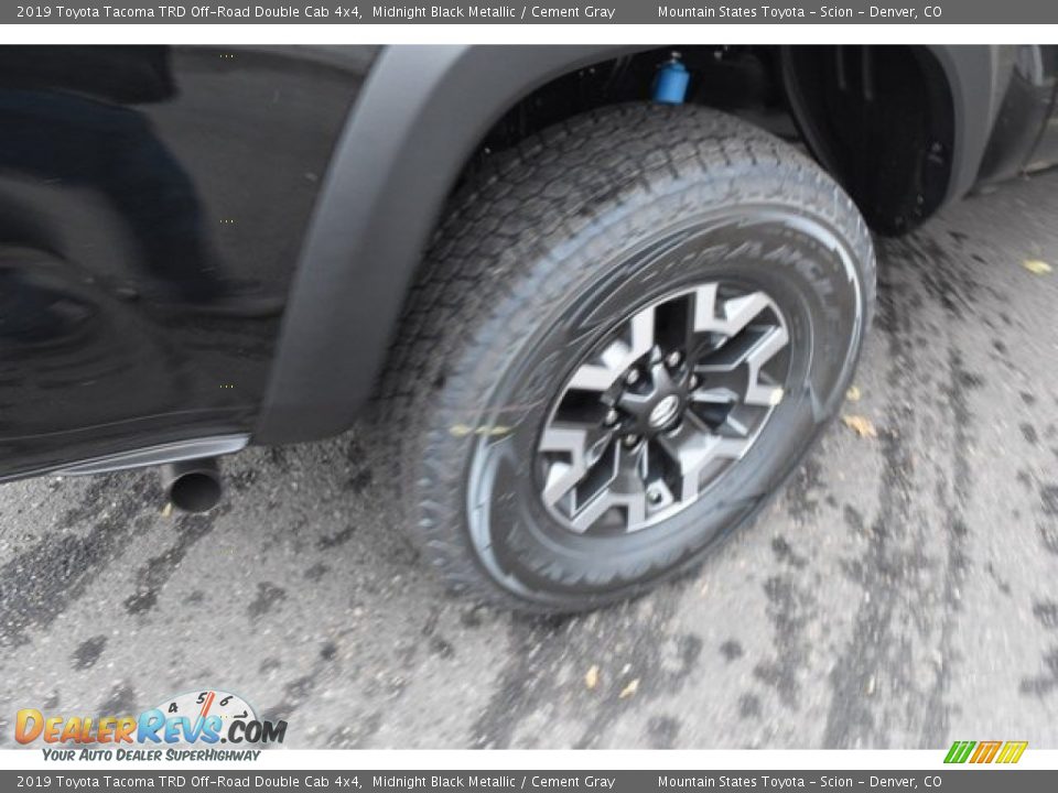 2019 Toyota Tacoma TRD Off-Road Double Cab 4x4 Midnight Black Metallic / Cement Gray Photo #34