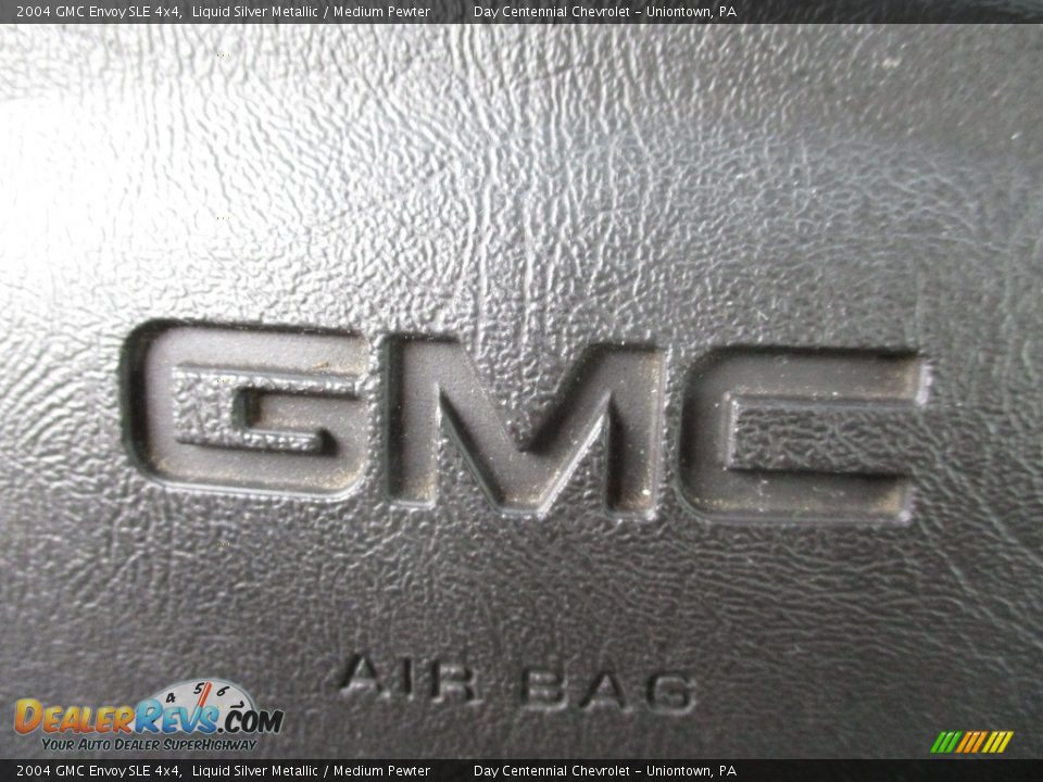 2004 GMC Envoy SLE 4x4 Liquid Silver Metallic / Medium Pewter Photo #34