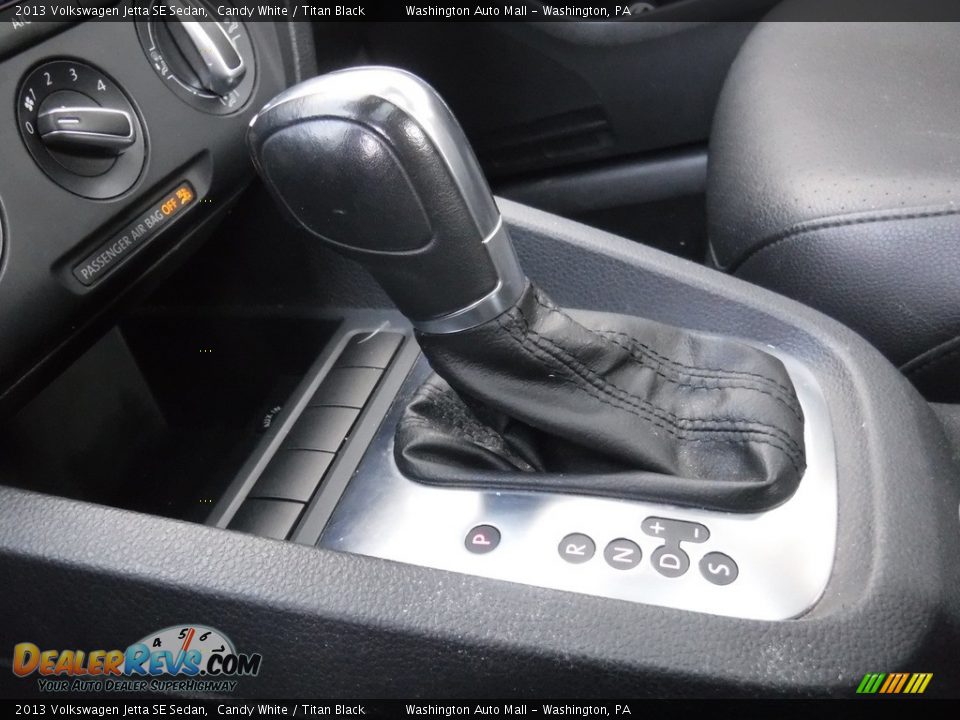 2013 Volkswagen Jetta SE Sedan Candy White / Titan Black Photo #12
