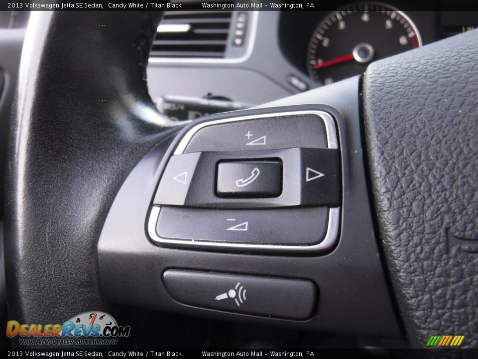 2013 Volkswagen Jetta SE Sedan Candy White / Titan Black Photo #15