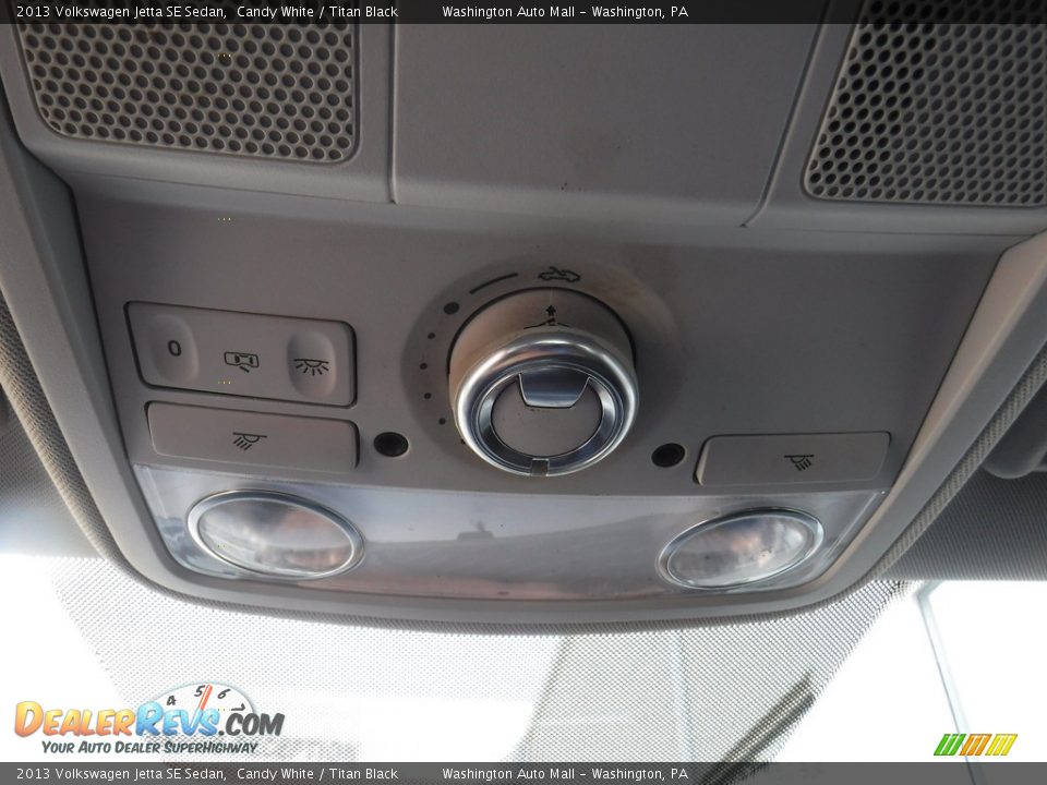 2013 Volkswagen Jetta SE Sedan Candy White / Titan Black Photo #16