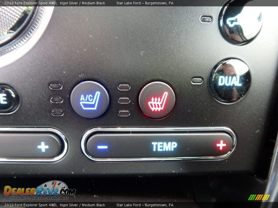 Controls of 2019 Ford Explorer Sport 4WD Photo #19