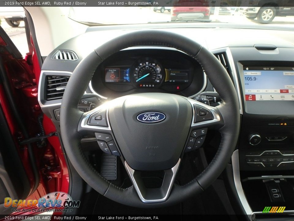 2019 Ford Edge SEL AWD Steering Wheel Photo #18