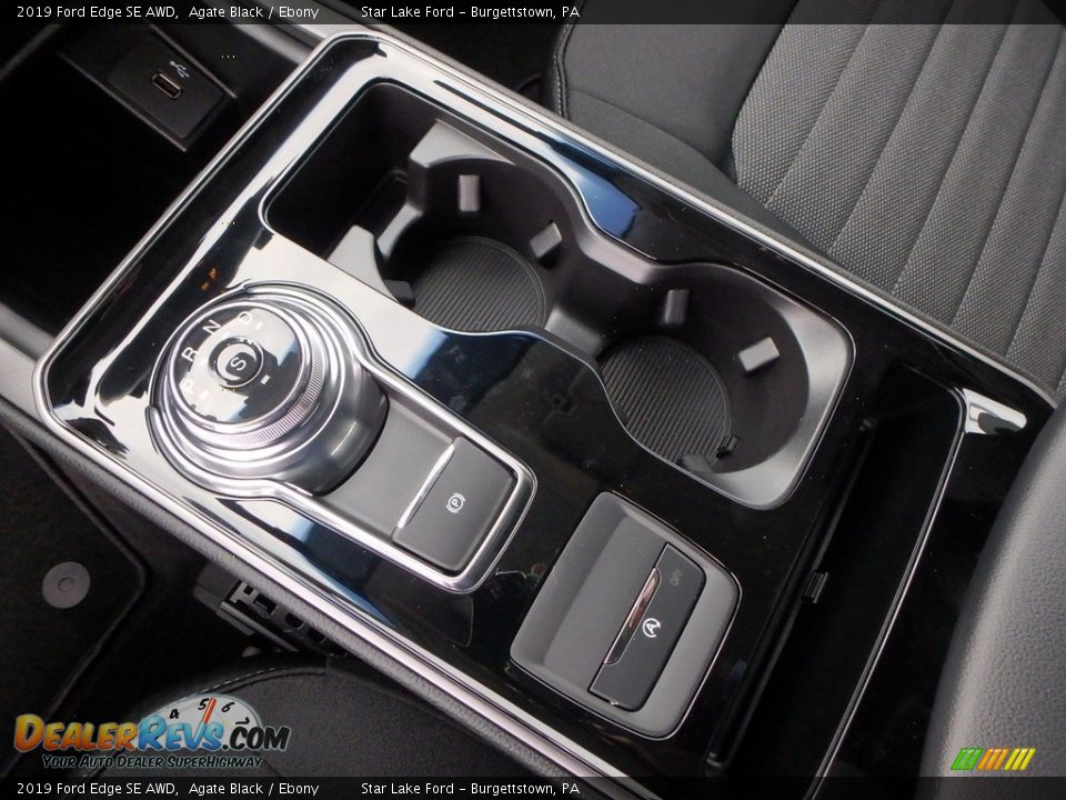 2019 Ford Edge SE AWD Agate Black / Ebony Photo #17
