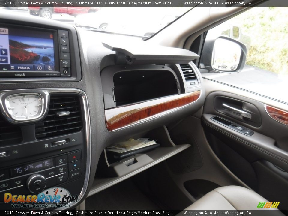 2013 Chrysler Town & Country Touring Cashmere Pearl / Dark Frost Beige/Medium Frost Beige Photo #23