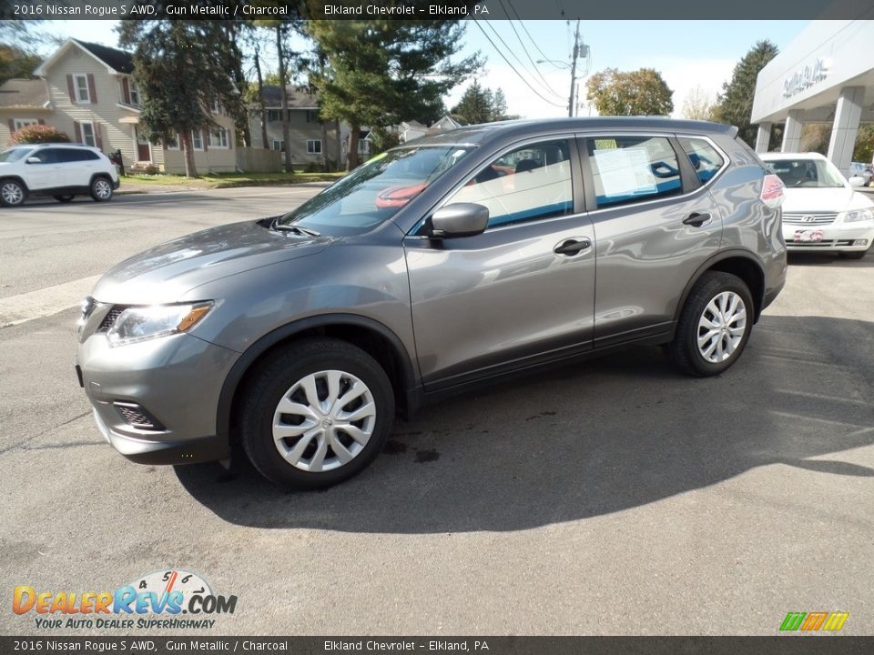 2016 Nissan Rogue S AWD Gun Metallic / Charcoal Photo #4