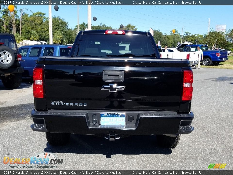 2017 Chevrolet Silverado 1500 Custom Double Cab 4x4 Black / Dark Ash/Jet Black Photo #4
