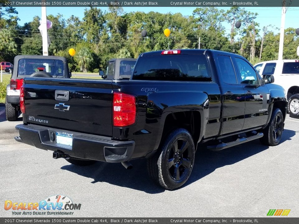 2017 Chevrolet Silverado 1500 Custom Double Cab 4x4 Black / Dark Ash/Jet Black Photo #5