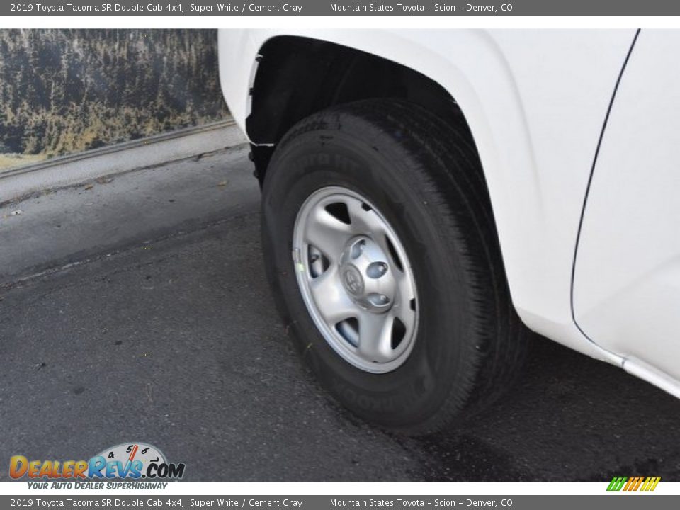 2019 Toyota Tacoma SR Double Cab 4x4 Super White / Cement Gray Photo #32