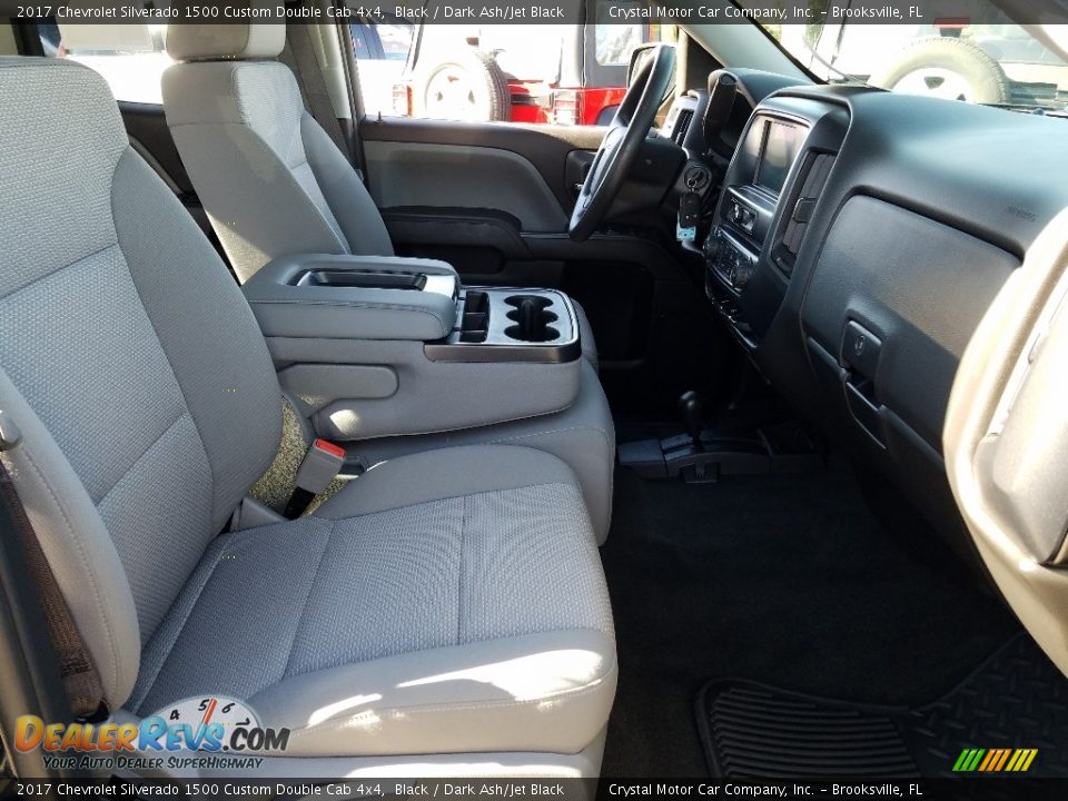 2017 Chevrolet Silverado 1500 Custom Double Cab 4x4 Black / Dark Ash/Jet Black Photo #12