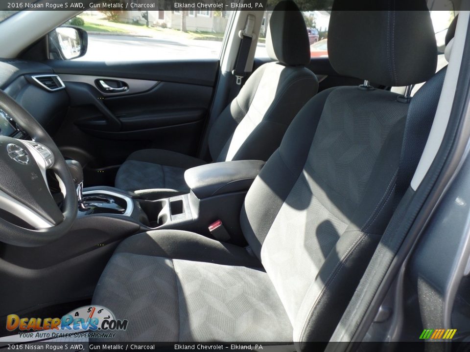 2016 Nissan Rogue S AWD Gun Metallic / Charcoal Photo #18