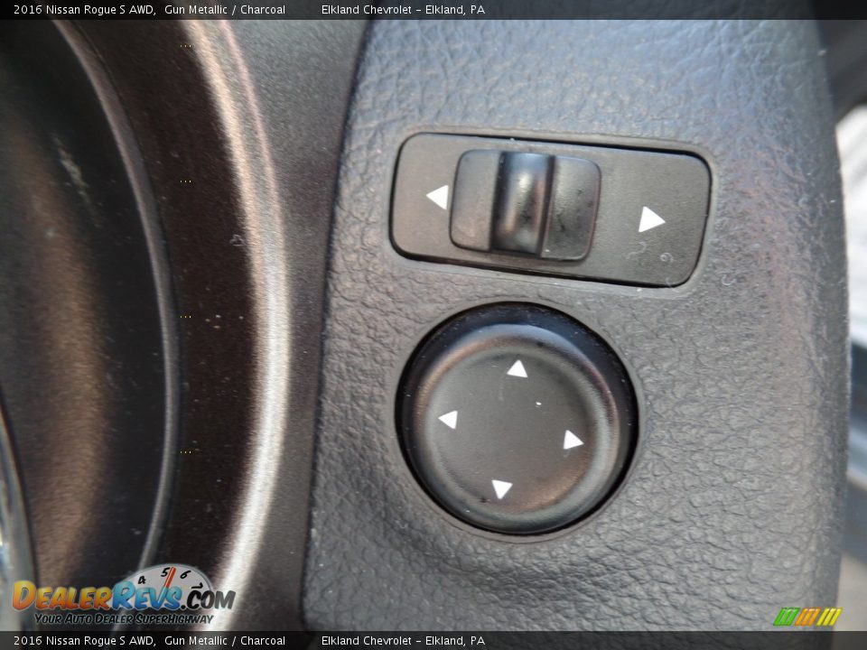 2016 Nissan Rogue S AWD Gun Metallic / Charcoal Photo #22
