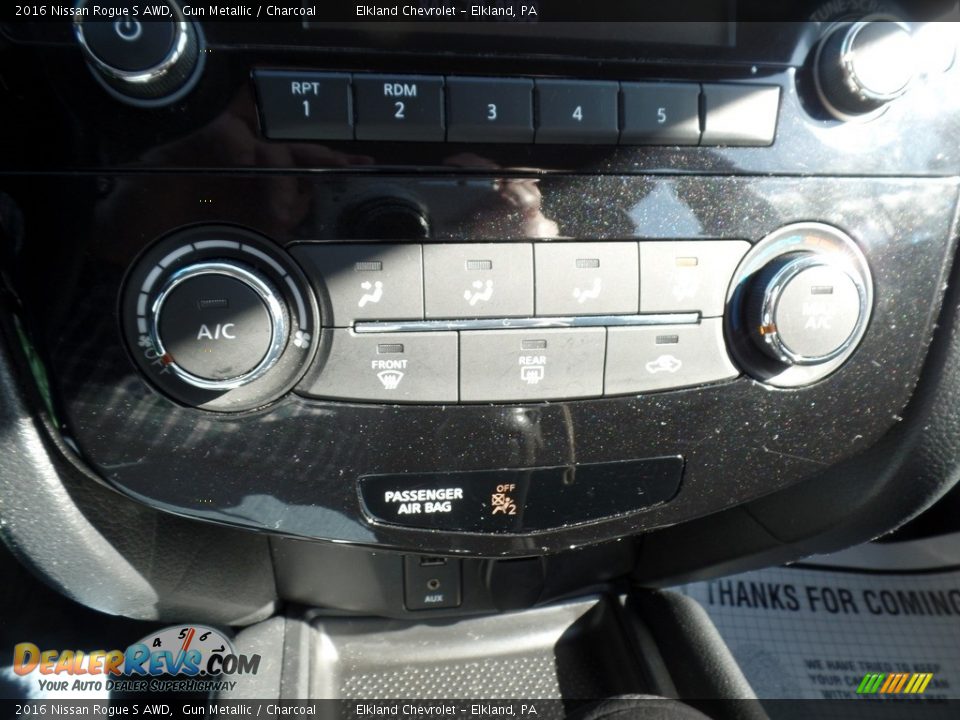 2016 Nissan Rogue S AWD Gun Metallic / Charcoal Photo #29
