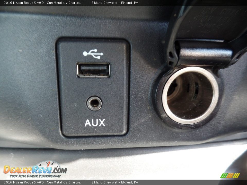 2016 Nissan Rogue S AWD Gun Metallic / Charcoal Photo #31