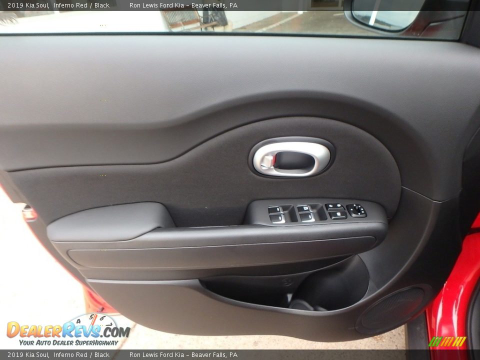2019 Kia Soul Inferno Red / Black Photo #14