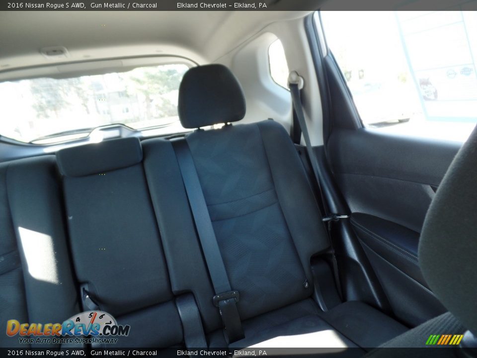 2016 Nissan Rogue S AWD Gun Metallic / Charcoal Photo #34