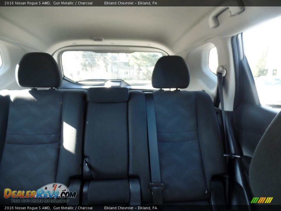 2016 Nissan Rogue S AWD Gun Metallic / Charcoal Photo #35