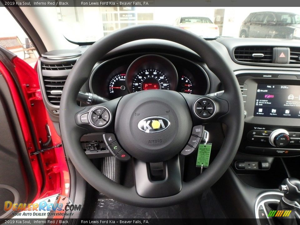 2019 Kia Soul  Steering Wheel Photo #17