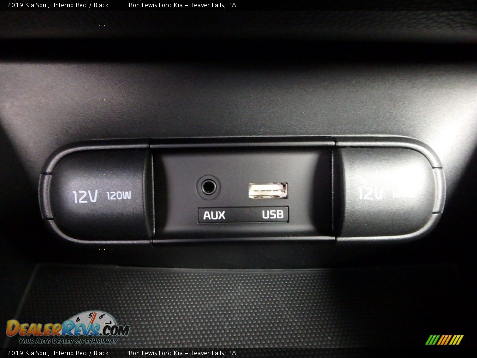 2019 Kia Soul Inferno Red / Black Photo #19