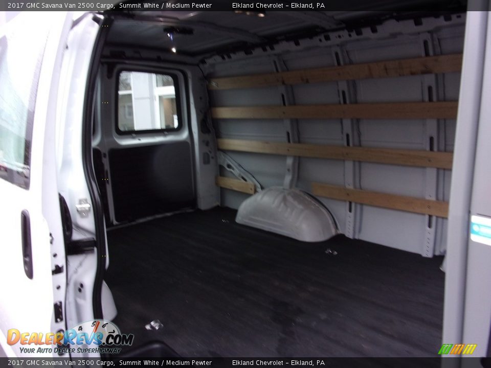 2017 GMC Savana Van 2500 Cargo Summit White / Medium Pewter Photo #9