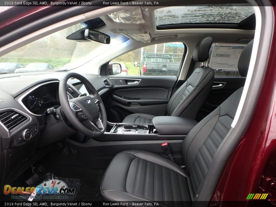 Front Seat of 2019 Ford Edge SEL AWD Photo #11