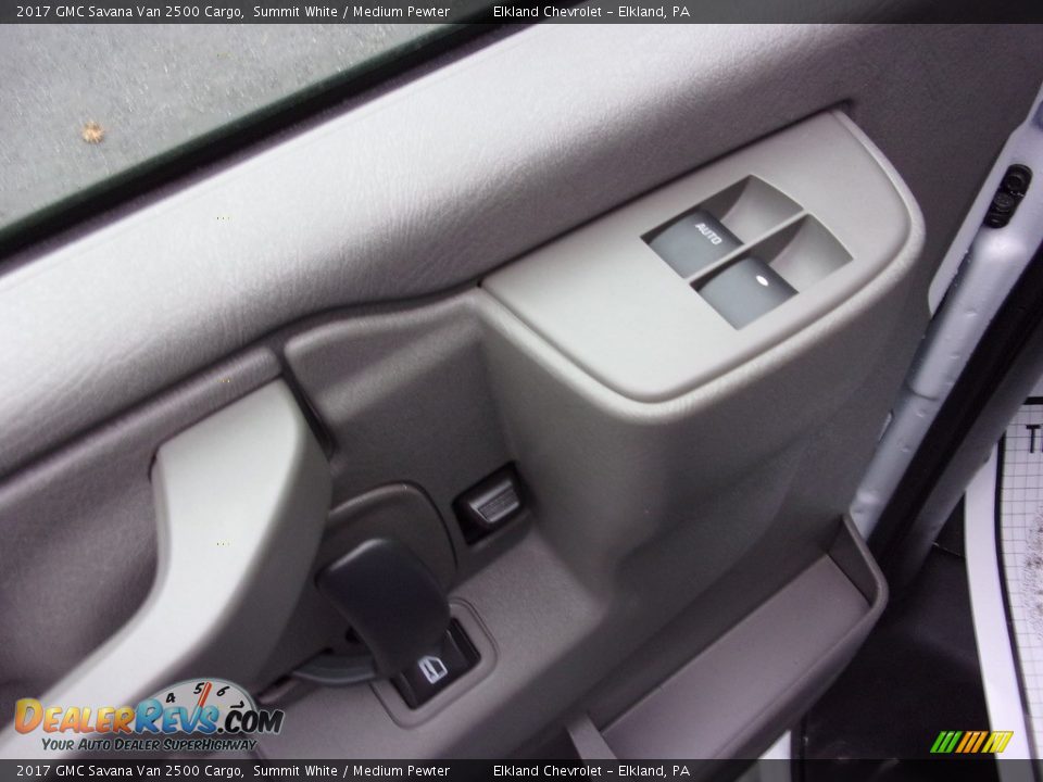 2017 GMC Savana Van 2500 Cargo Summit White / Medium Pewter Photo #15