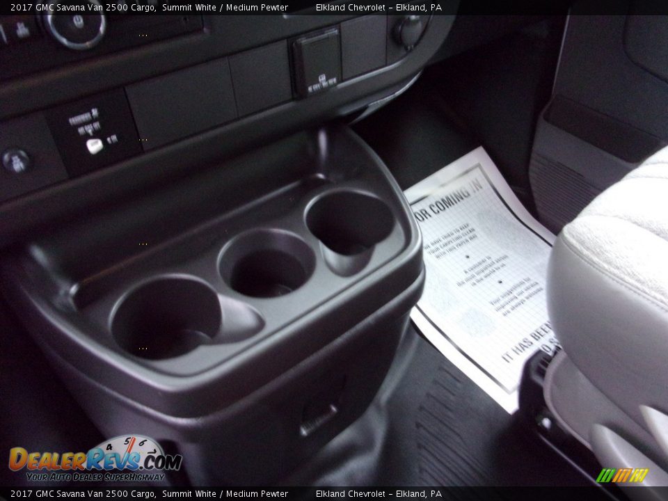 2017 GMC Savana Van 2500 Cargo Summit White / Medium Pewter Photo #16