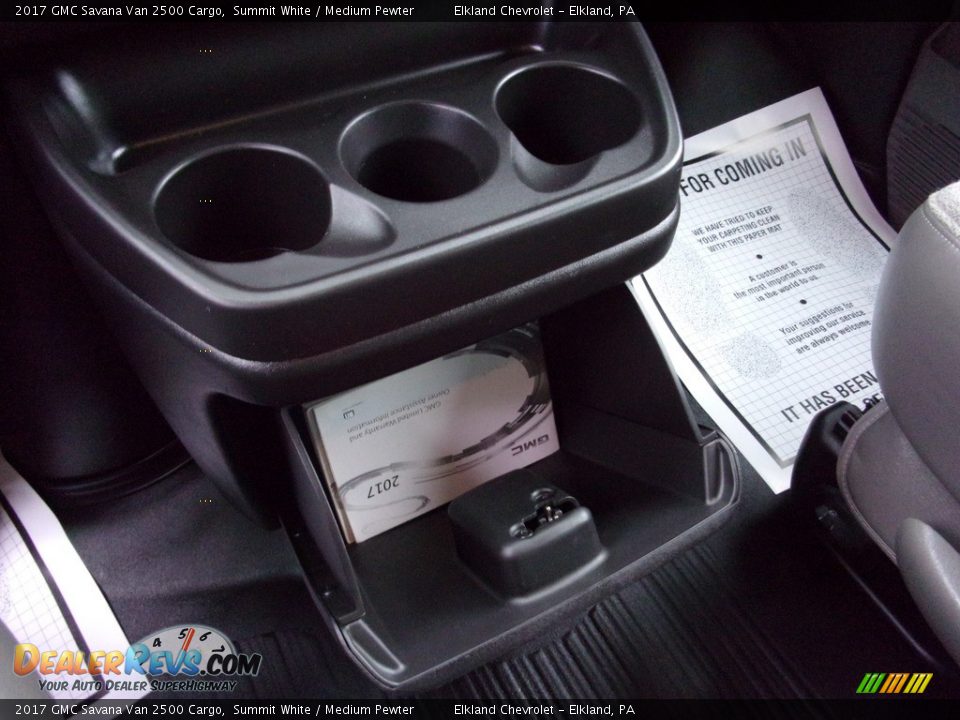 2017 GMC Savana Van 2500 Cargo Summit White / Medium Pewter Photo #17