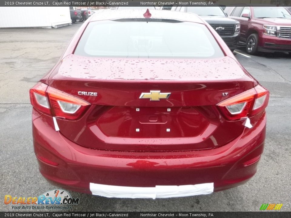 2019 Chevrolet Cruze LT Cajun Red Tintcoat / Jet Black/­Galvanized Photo #4