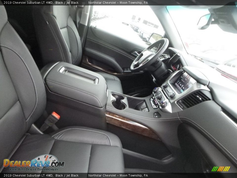2019 Chevrolet Suburban LT 4WD Black / Jet Black Photo #10