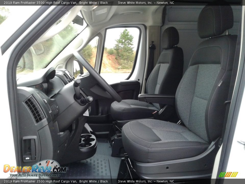 Front Seat of 2019 Ram ProMaster 3500 High Roof Cargo Van Photo #10