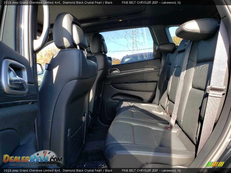 2019 Jeep Grand Cherokee Limited 4x4 Diamond Black Crystal Pearl / Black Photo #6