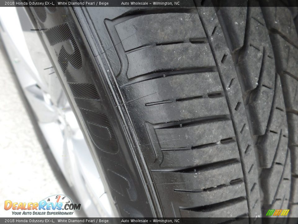 2018 Honda Odyssey EX-L White Diamond Pearl / Beige Photo #8